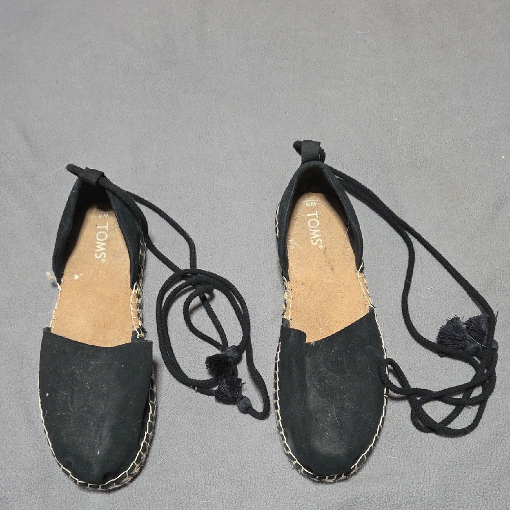 TOMS Women's Black Lace-Up Espadrilles